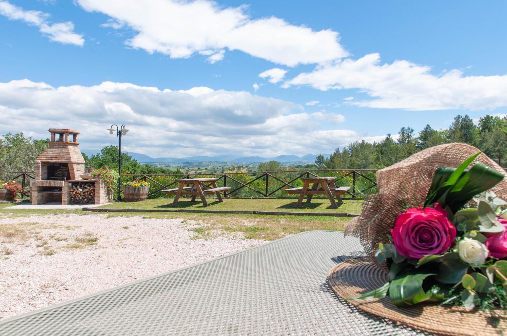 Agriturismo Molino Verde Montecchio  エクステリア 写真
