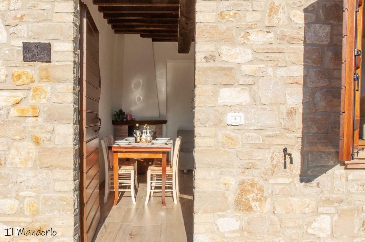 Agriturismo Molino Verde Montecchio  エクステリア 写真